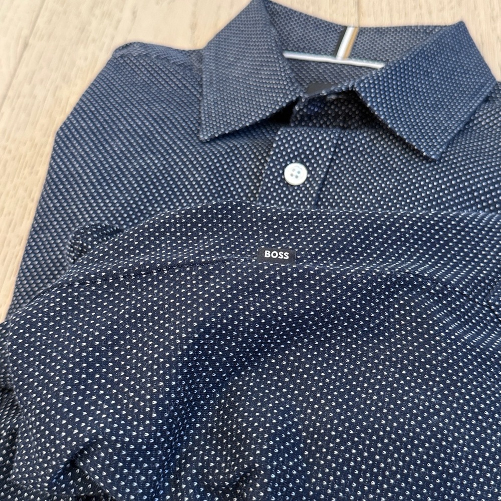 BOSS Button Down Dress Shirt in Navy Size Small - Picture 12 of 13